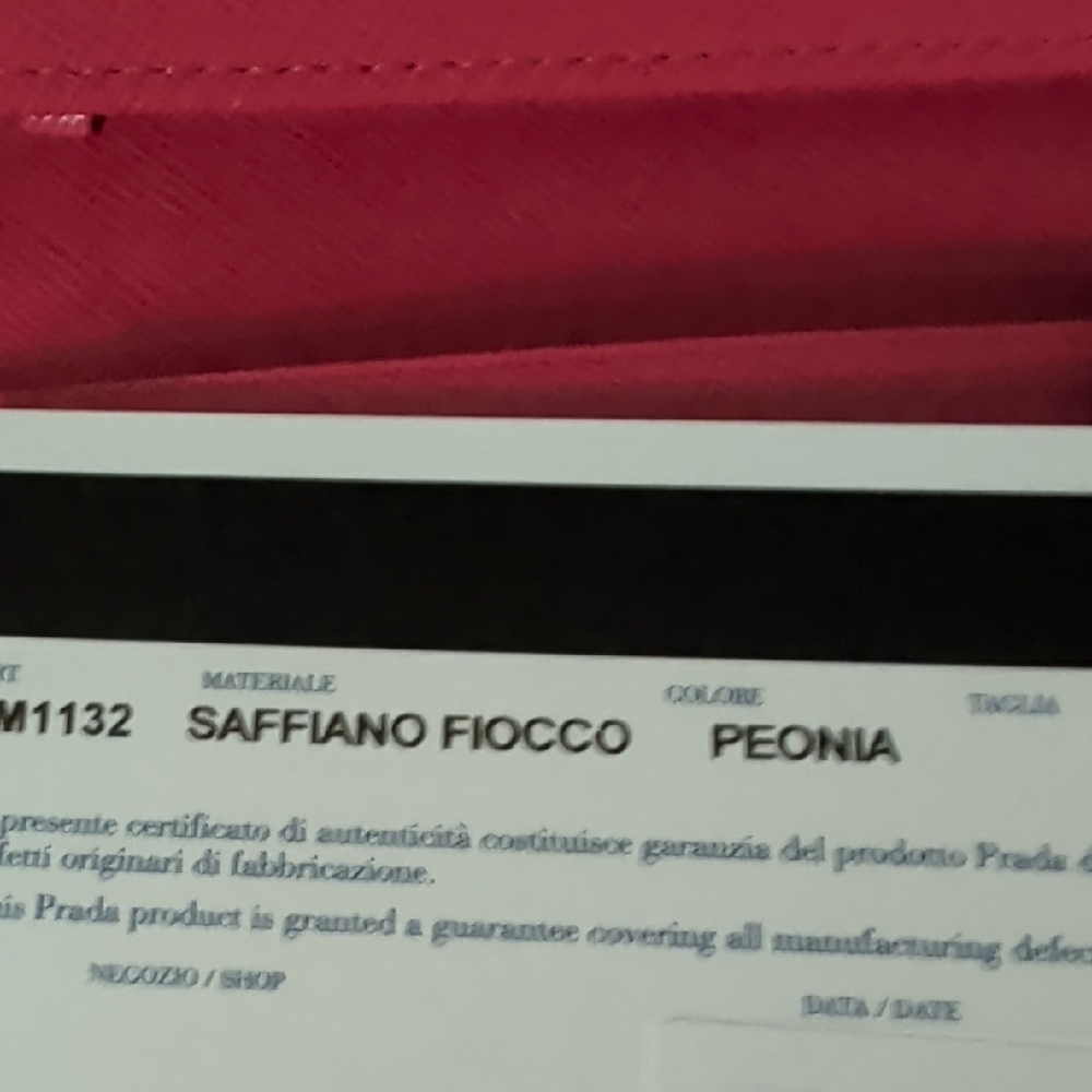 Prada Red Bow Continental Wallet with Gold Logo - Picture 3 of 6